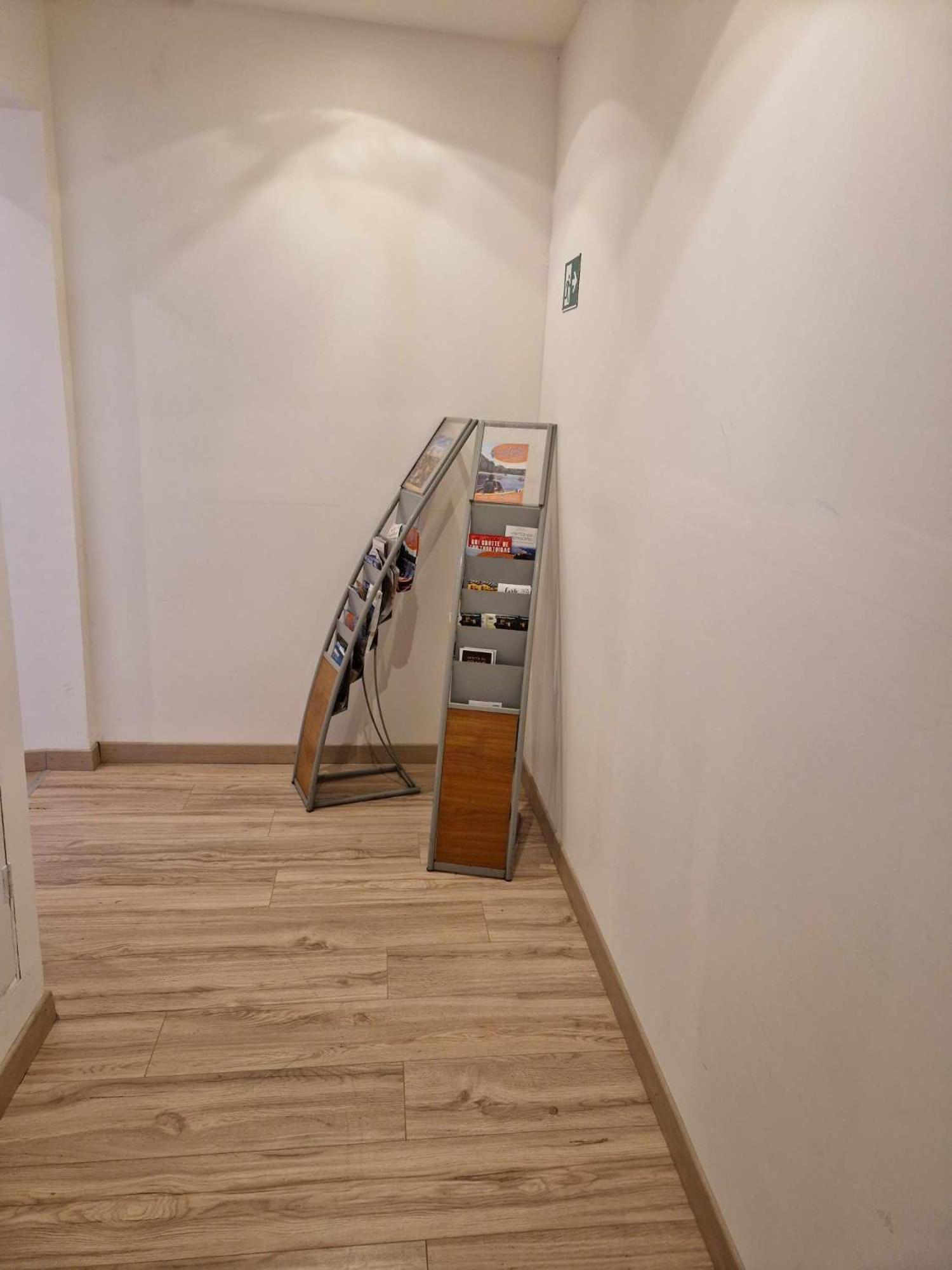 10 - Joli Studio Avec Deux Lits, Tout Equipe Pour 1, 2 Ou 3 Personnes Maximum, Vue Sur Parc Arbore, Parking Privatif Gratuit, Grand Fourgon Possible, Tout Le Linge De Maison Est Fourni Razac-sur-l'Isle ภายนอก รูปภาพ